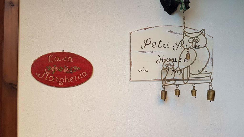 Casa Margherita Affittacamere B&B 福洛尼卡 外观 照片