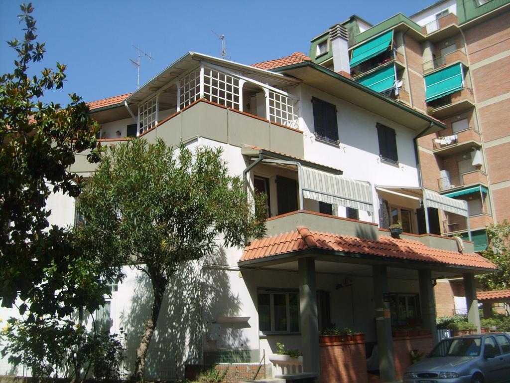 Casa Margherita Affittacamere B&B 福洛尼卡 外观 照片